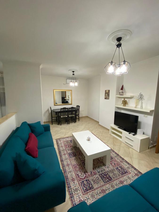 Chlo Apartment 3 Tiran Dış mekan fotoğraf