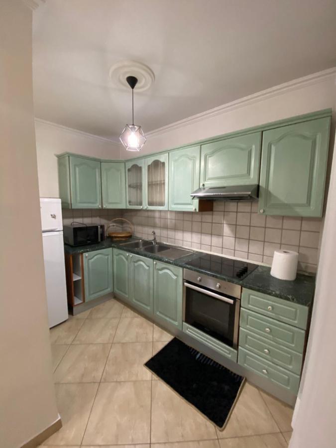 Chlo Apartment 3 Tiran Dış mekan fotoğraf