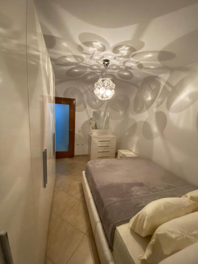 Chlo Apartment 3 Tiran Dış mekan fotoğraf